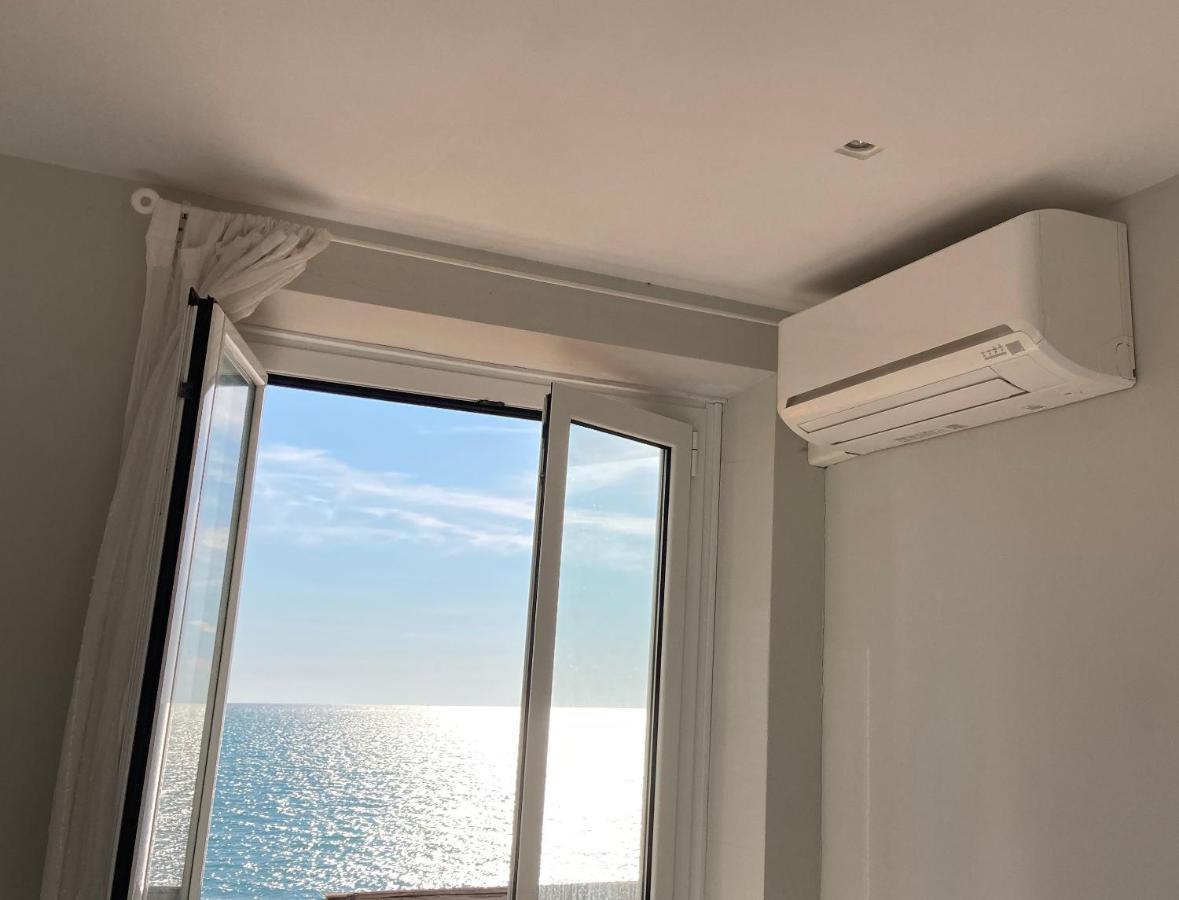 Rosso Tramonto Luxury-White- Ladispoli, Lungomare Regina Elena 58 Villa Exterior photo